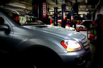 Automotive Service Image 01